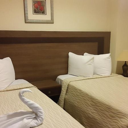 Atlantic Blue Hotel กวายากิล ภายนอก รูปภาพ