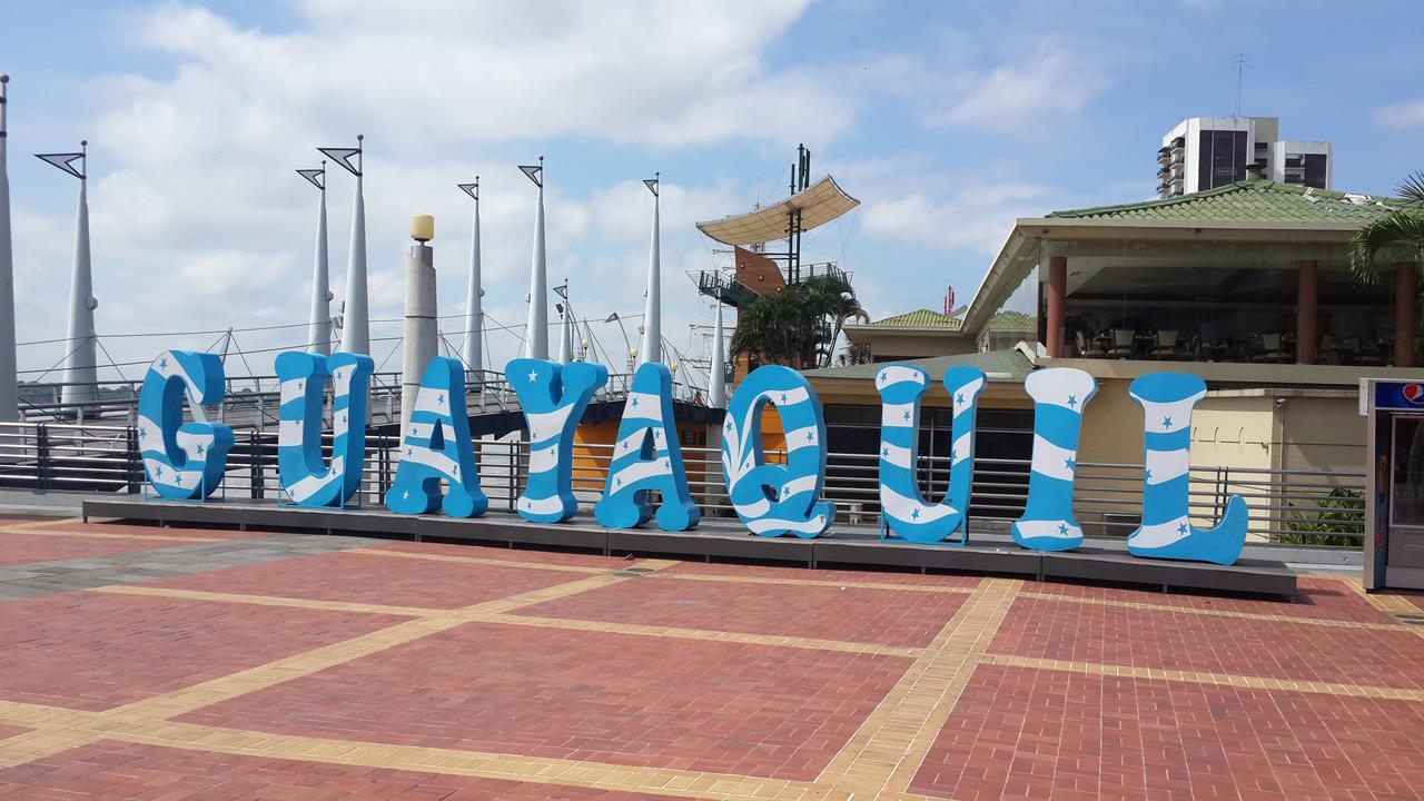 Atlantic Blue Hotel กวายากิล ภายนอก รูปภาพ