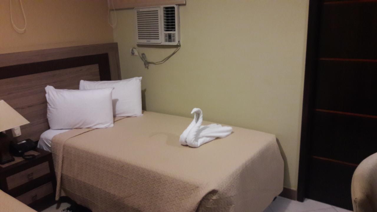 Atlantic Blue Hotel กวายากิล ภายนอก รูปภาพ