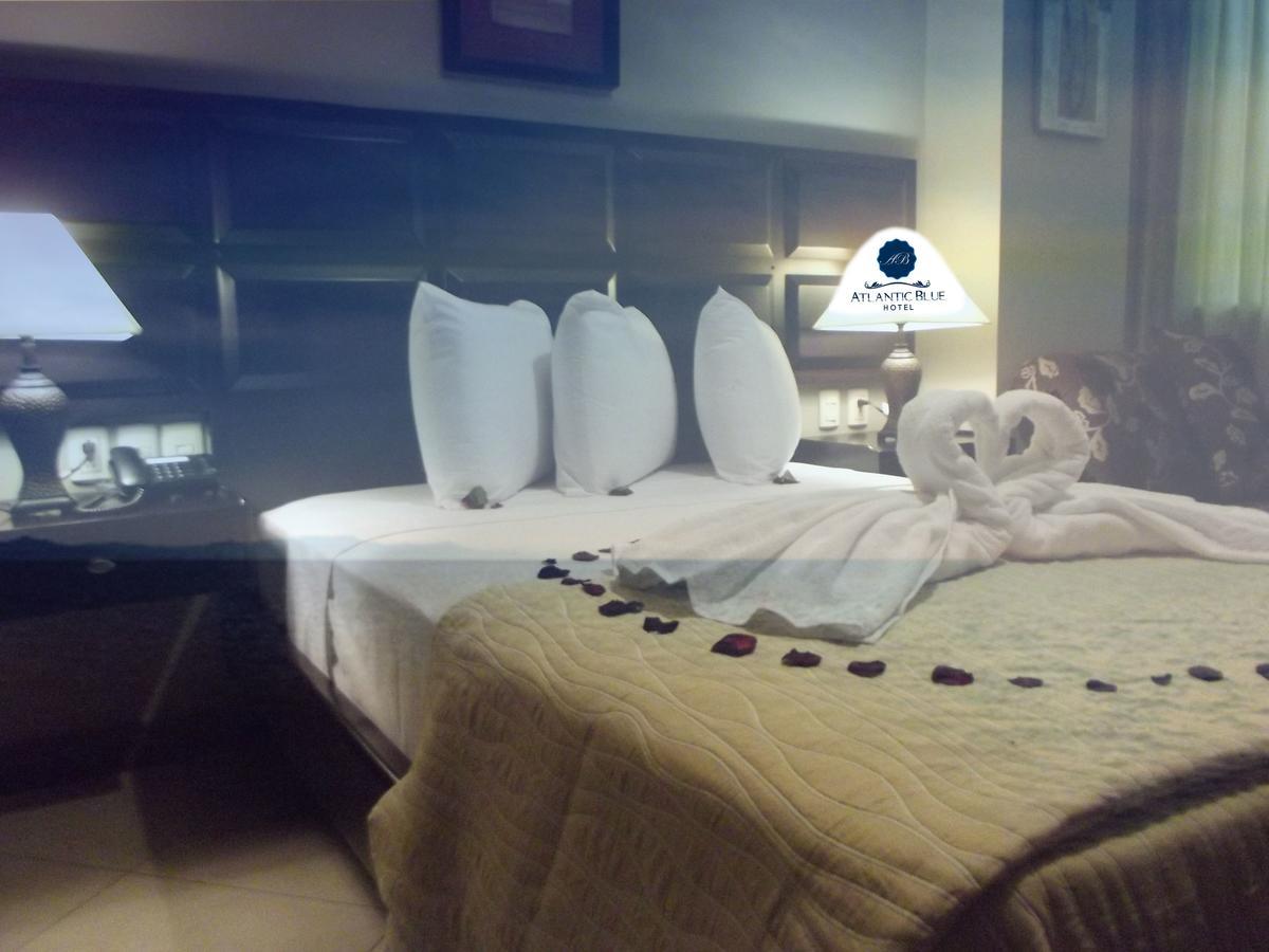 Atlantic Blue Hotel กวายากิล ภายนอก รูปภาพ