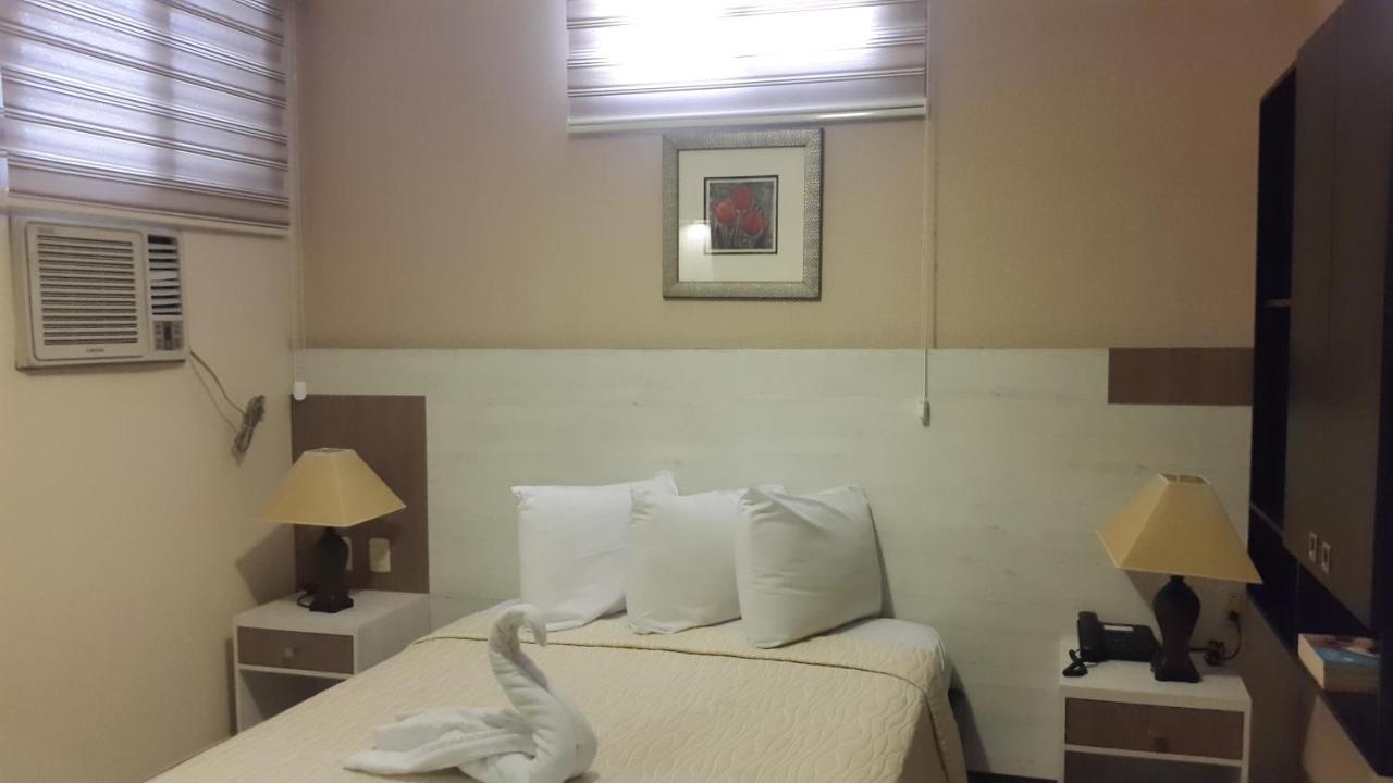 Atlantic Blue Hotel กวายากิล ภายนอก รูปภาพ